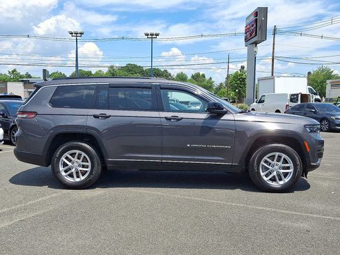 Used 2025 Jeep Grand Cherokee L Laredo w/ Luxury Tech Group I AWD/4WD image 8