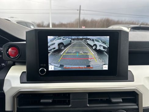 Used 2024 Toyota Tacoma TRD Sport image 24