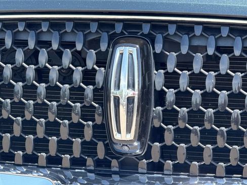 Certified 2022 Lincoln Navigator Black Label AWD/4WD image 9