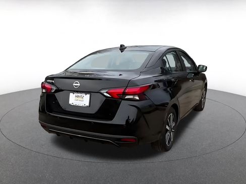 Used 2025 Nissan Versa SV image 14