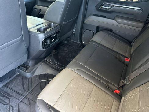 Used 2023 Chevrolet Silverado 1500 ZR2 w/ Technology Package AWD/4WD image 11