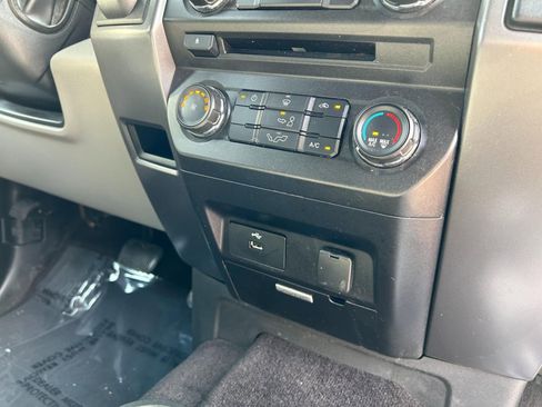 Used 2017 Ford F150 XLT image 24