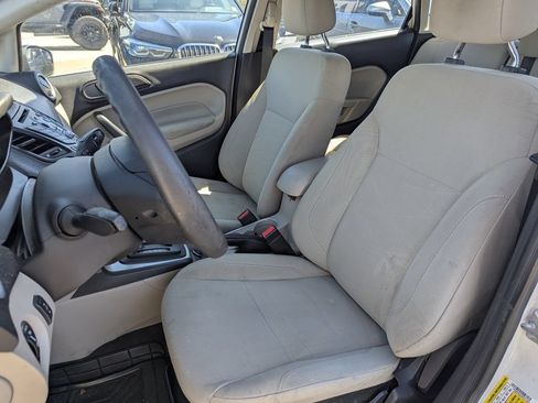 Used 2019 Ford Fiesta SE FWD image 25