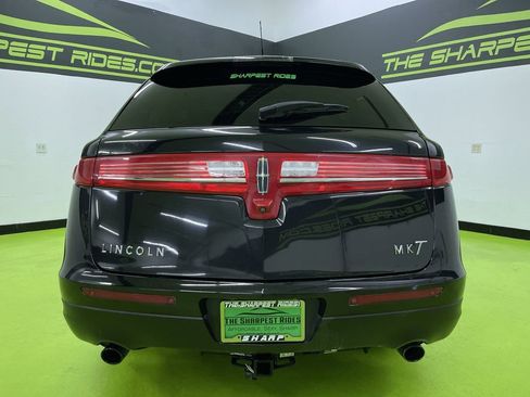 Used 2019 Lincoln MKT AWD image 8