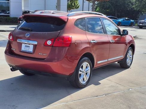 Used 2013 Nissan Rogue SV w/ Premium Pkg AWD/4WD image 4