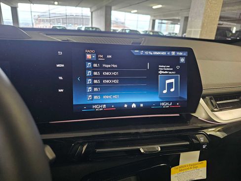 New 2026 BMW X1 xDrive28i w/ Technology Package image 12