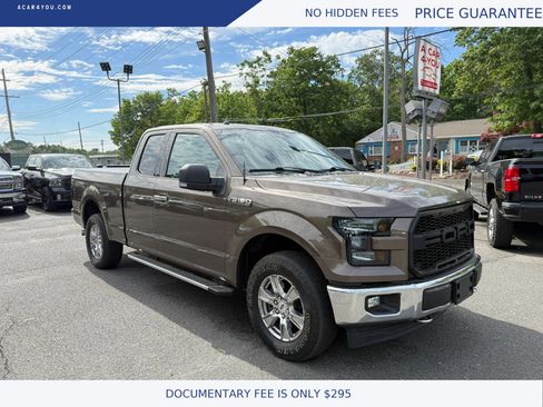 Used 2017 Ford F150 XLT w/ Equipment Group 301A Mid AWD/4WD image 4
