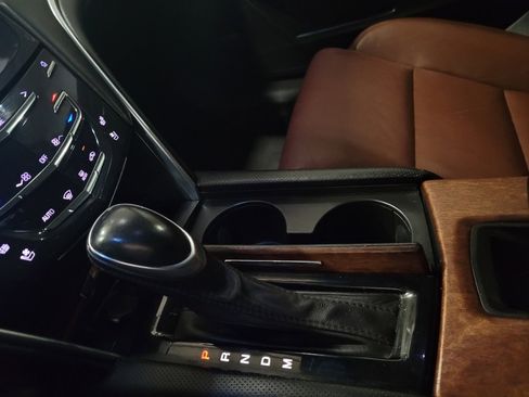 Used 2015 Cadillac XTS Luxury w/ Driver Awareness Package image 26