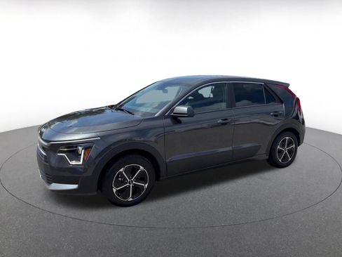 Used 2026 Kia Niro LX FWD image 7
