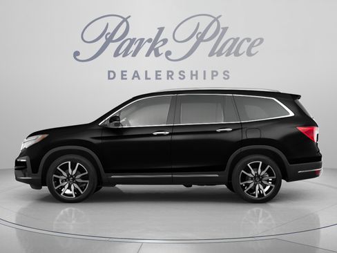 Used 2020 Honda Pilot Touring image 2