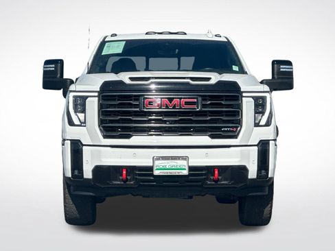 Used 2025 GMC Sierra 2500 AT4 w/ Technology Package AWD/4WD image 8
