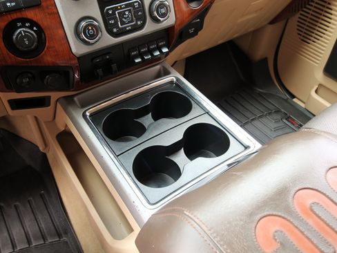 Used 2016 Ford F350 King Ranch image 38