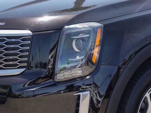 Certified 2021 Kia Telluride EX AWD/4WD image 8