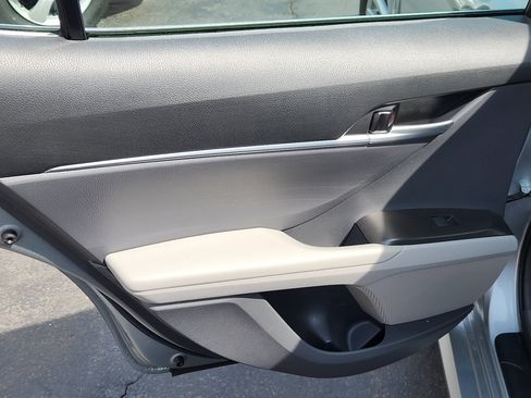 Certified 2023 Toyota Camry LE image 21