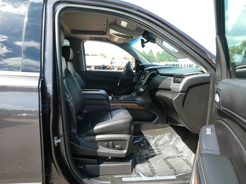 Used 2017 Chevrolet Tahoe Premier AWD/4WD image 27