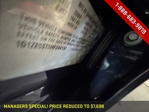 Used 2017 Chevrolet Malibu LT w/ Driver Confidence Package image 30