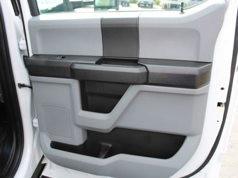 Used 2018 Ford F450 XL w/ Power Equipment Group AWD/4WD image 27