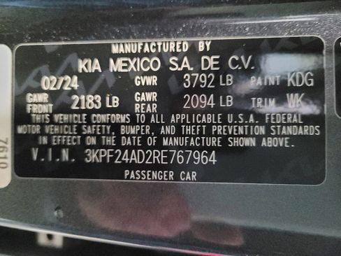 Used 2024 Kia Forte LXS FWD image 33