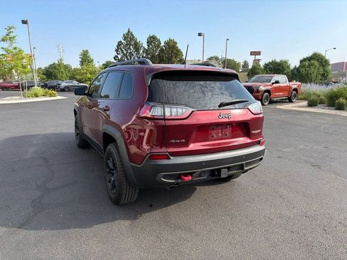 Used 2020 Jeep Cherokee Trailhawk w/ Comfort/Convenience Group AWD/4WD image 3
