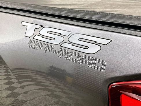 Used 2021 Toyota Tacoma SR image 14