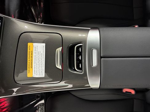 Used 2025 Mercedes-Benz CLE 450 4MATIC Cabriolet image 10