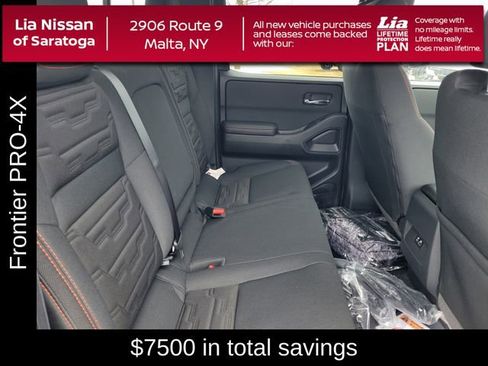 New 2025 Nissan Frontier PRO-4X w/ Tow Package image 32