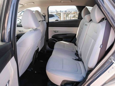 Used 2026 Hyundai Tucson SEL Plus FWD image 19