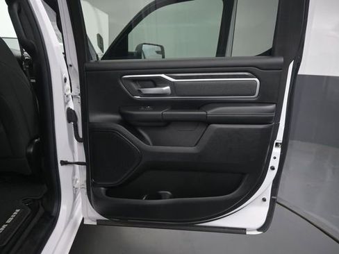 Used 2020 RAM 1500 Big Horn AWD/4WD image 16