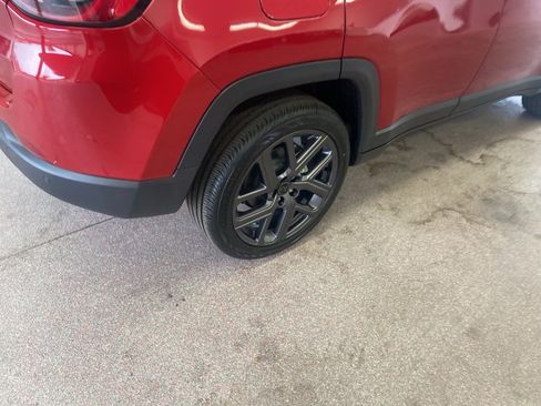 New 2026 Jeep Compass Limited image 17