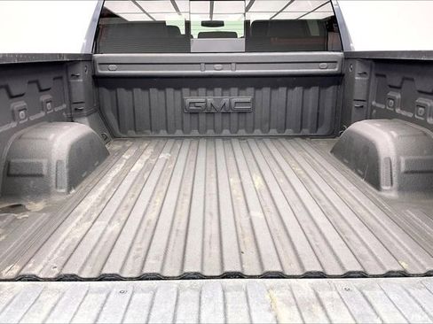 Used 2022 GMC Sierra 1500 SLT w/ SLT Premium Package image 27