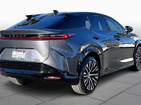 Used 2023 Lexus RZ 450e Premium image 12