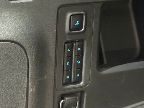 Used 2025 Ford Expedition Platinum AWD/4WD image 35