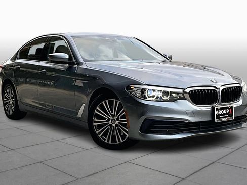 Used 2019 BMW 530i image 2
