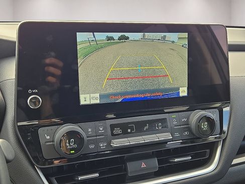 Used 2025 Toyota Grand Highlander FWD image 28