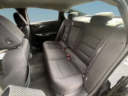 Used 2022 Chevrolet Malibu LT FWD image 21