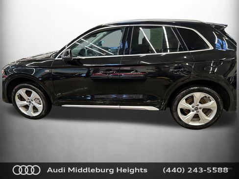 Certified 2025 Audi Q5 2.0T Premium Plus w/ Premium Plus Package image 4