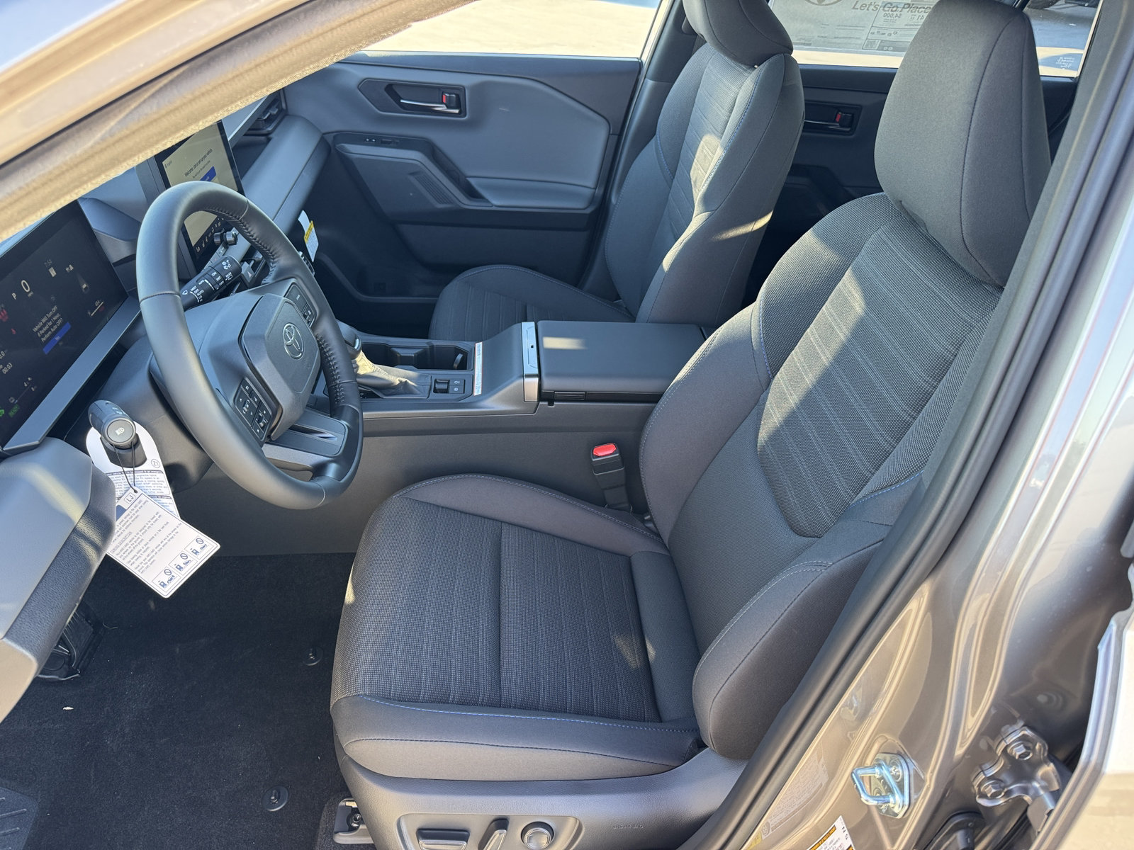 New 2026 Toyota RAV4 SE w/ Weather Package AWD/4WD image 2