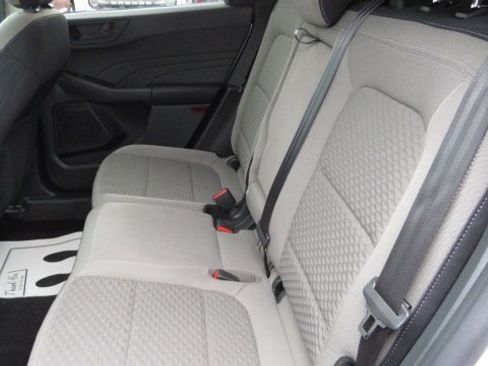 Certified 2022 Ford Escape SE w/ Convenience Package image 6