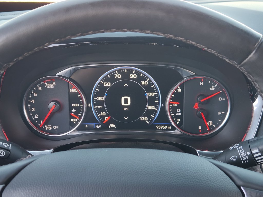 Used 2023 Chevrolet Traverse Premier w/ Redline Edition FWD image 14