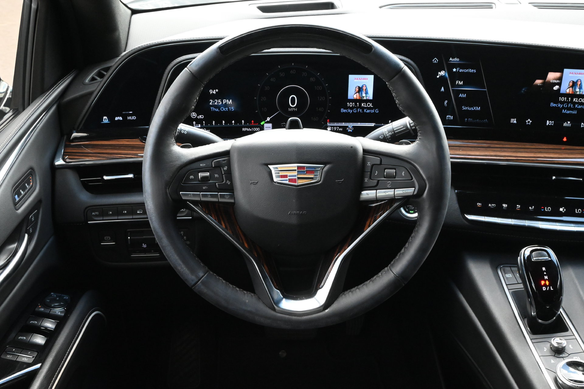 Certified 2024 Cadillac Escalade Premium Luxury w/ Performance Package AWD/4WD image 9