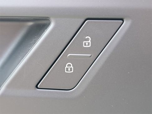 New 2025 Volkswagen Jetta Sport image 13