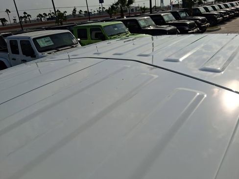 New 2026 Jeep Gladiator Sport image 10