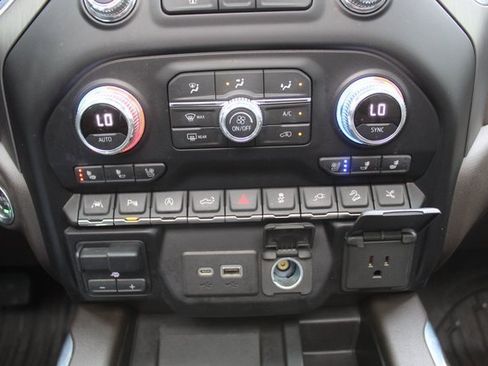 Used 2020 GMC Sierra 1500 Denali w/ Denali Ultimate Package image 42