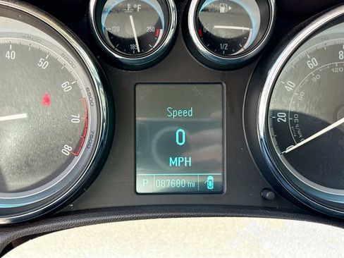Used 2015 Buick Verano FWD image 13