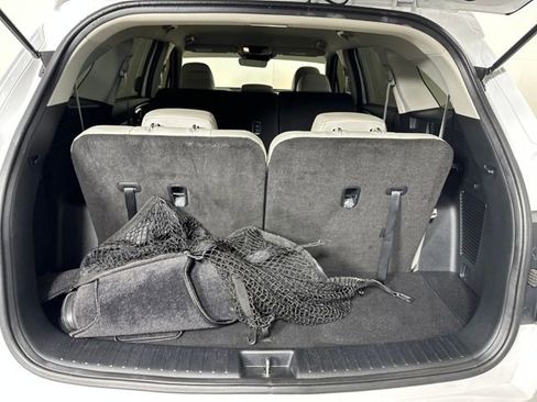 Used 2024 Kia Sorento S w/ Panoramic Sunroof Package image 26