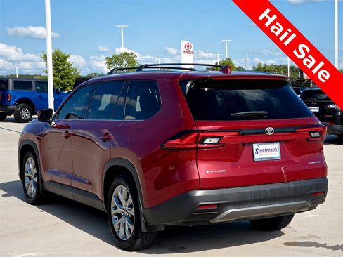 Used 2024 Toyota Grand Highlander Limited image 5