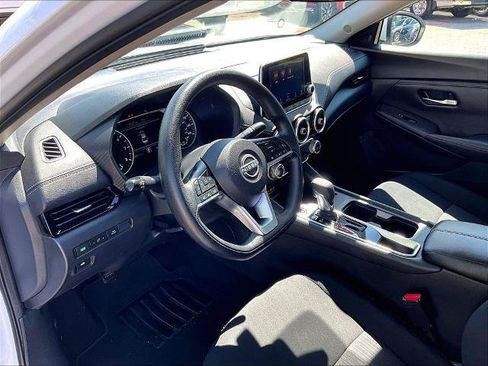 Certified 2024 Nissan Sentra SV FWD image 8