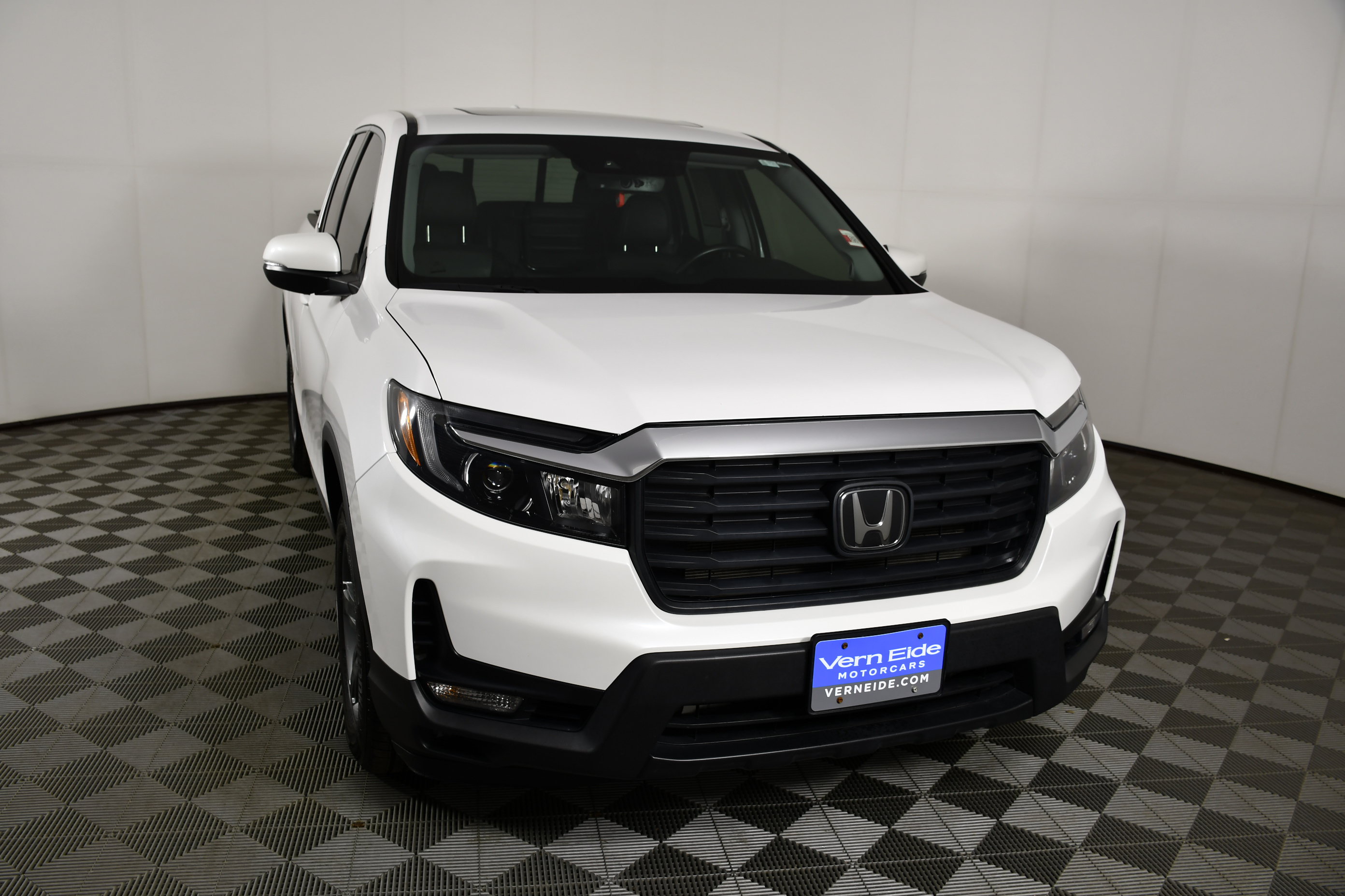 Certified 2023 Honda Ridgeline RTL image 3