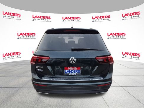 Used 2019 Volkswagen Tiguan SE w/ Panoramic Sunroof Package image 4