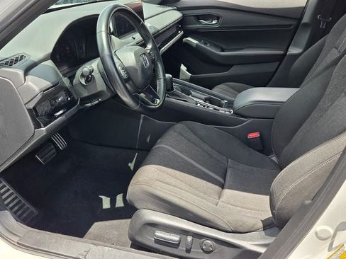 Used 2024 Honda Accord Sport image 15